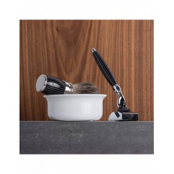 Rasoir mach 3 PLISSON-JORIS  à manche fut, collection " rétro" en laque noire avec ses rayures tennis et palladium